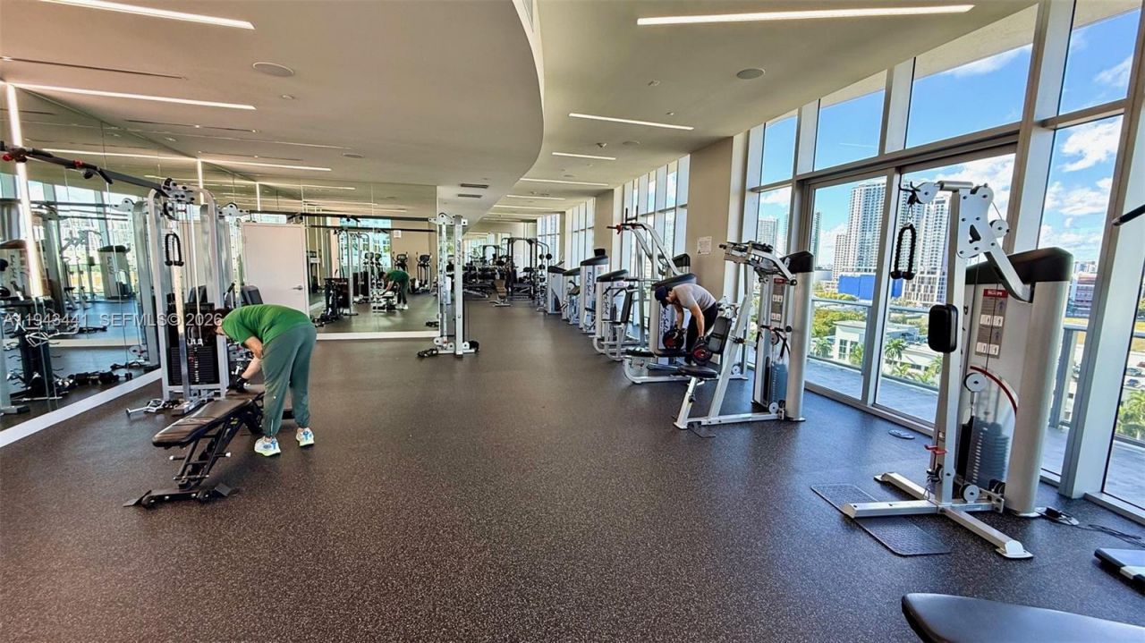 488 NE 18th St, Unit 700, Miami, FL 33132 Photo