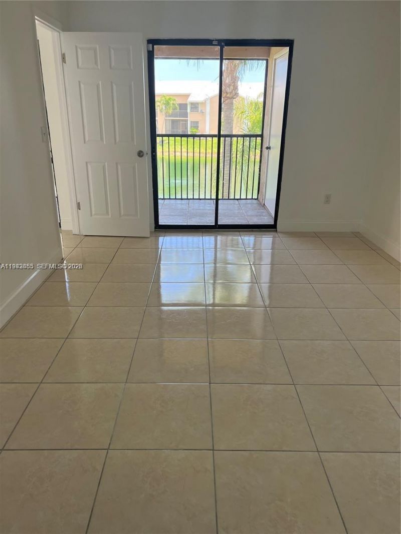 1017 Washington Cir, Unit 1017-I, Homestead, FL 33034 Photo