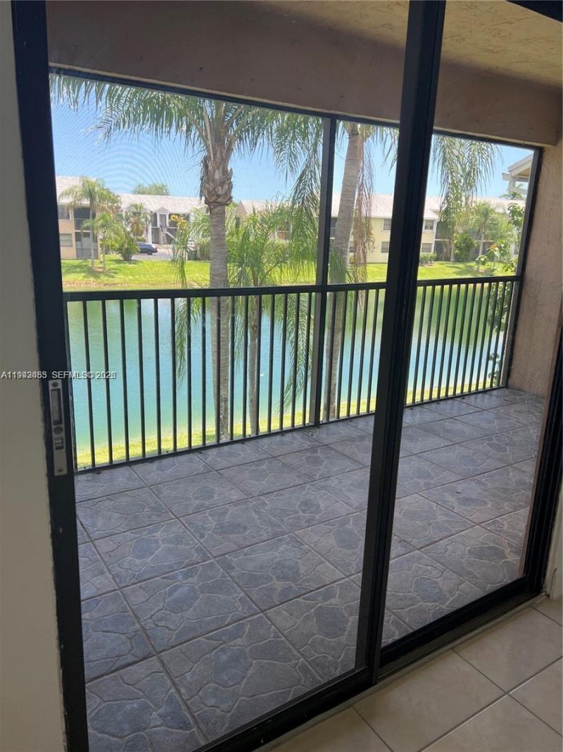 1017 Washington Cir, Unit 1017-I, Homestead, FL 33034 Photo