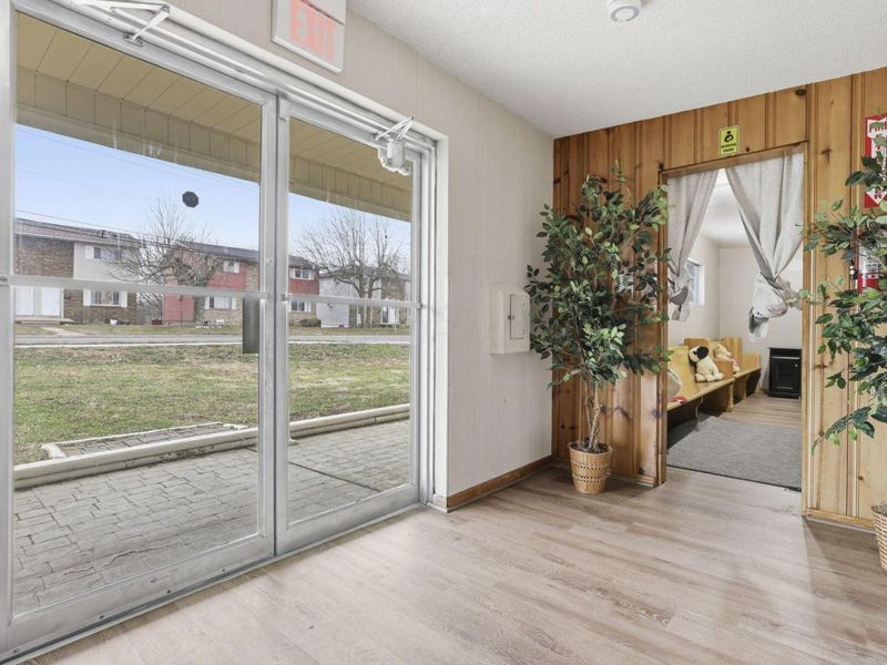 768 S Broad Street , Lancaster, OH 43130 Photo 9