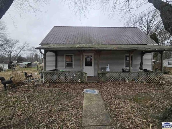 903 S Sallust Street, Jasonville, IN 47438