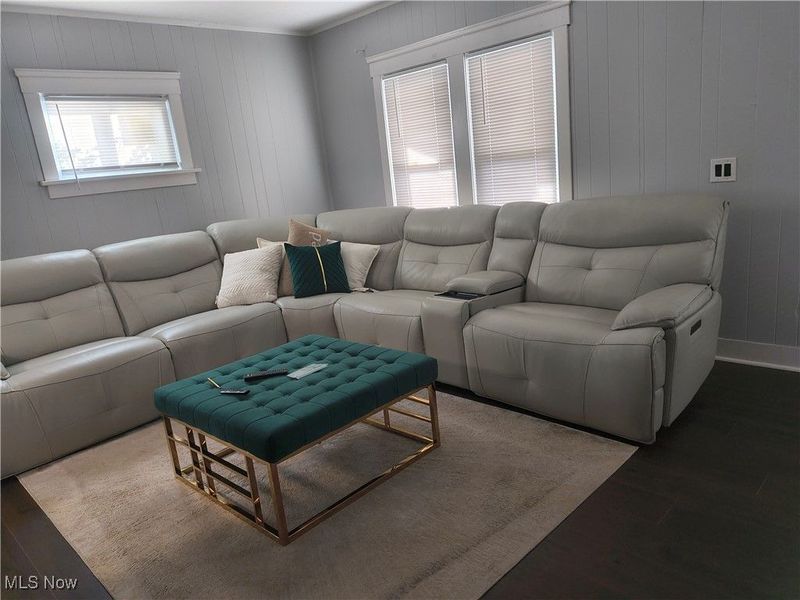 3383 W 98th Street, Cleveland, OH 44102 Photo 12