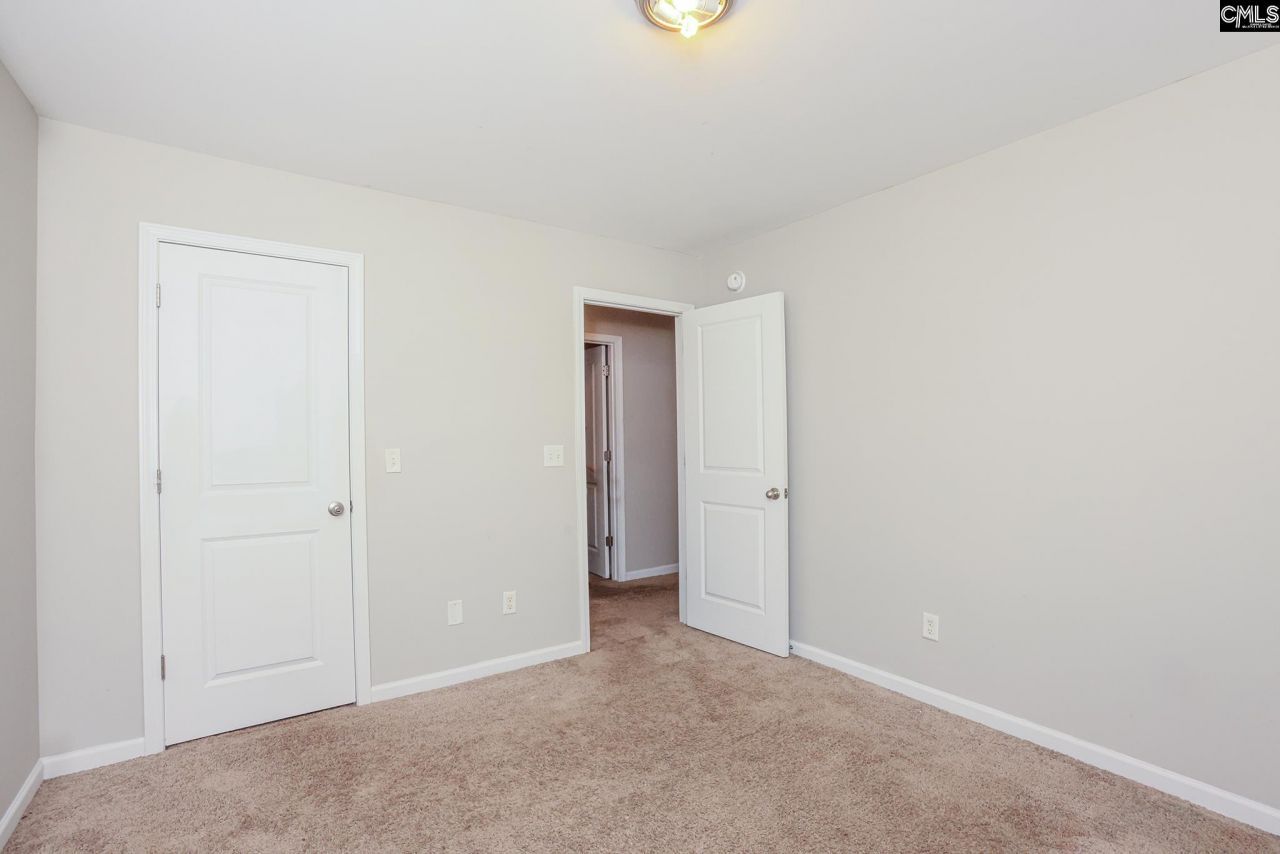 518 Colony Lakes Drive Photo 33