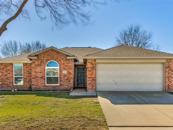 1128 Lake Haven Drive, Little Elm, TX 75068