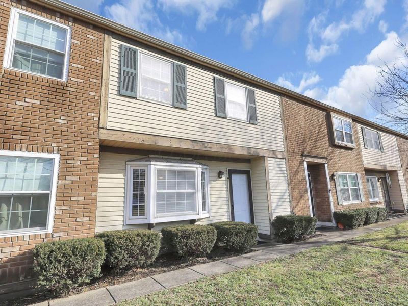 1642 Park Row Drive, Unit K, Columbus, OH 43235 Photo 1