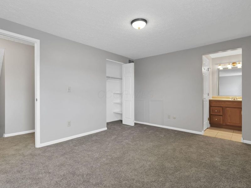 1642 Park Row Drive, Unit K, Columbus, OH 43235 Photo 27