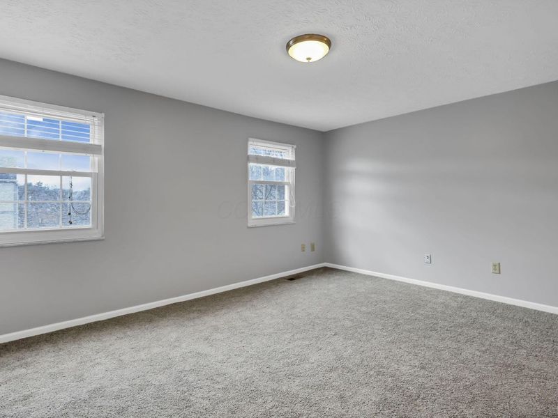 1642 Park Row Drive, Unit K, Columbus, OH 43235 Photo 33