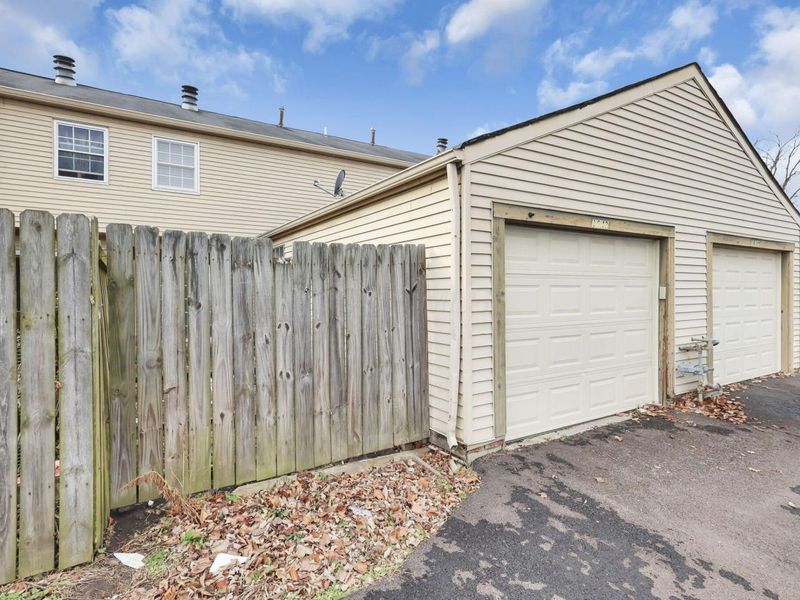 1642 Park Row Drive, Unit K, Columbus, OH 43235 Photo 44