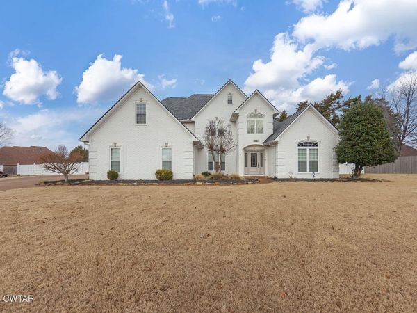 159 Larkwood Drive, Jackson, TN 38305