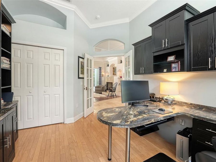 Property Image 33