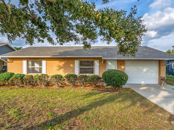 51 CAYMAN CIRCLE, UMATILLA, FL 32784