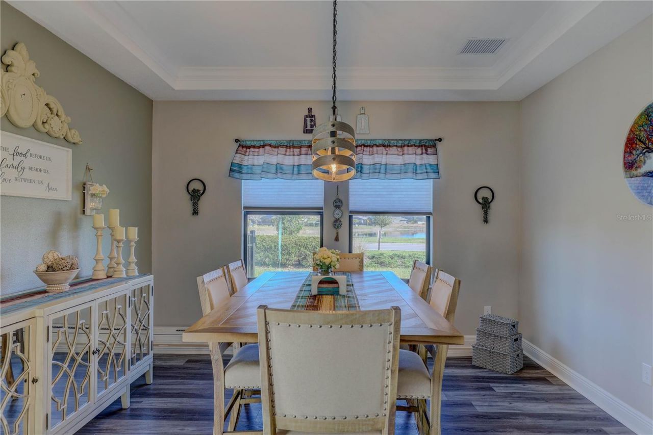 14536 Woodland Spur Drive, Lithia, FL 33547 Photo