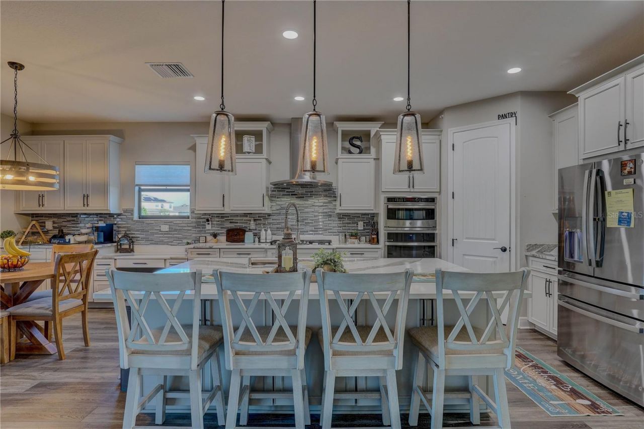 14536 Woodland Spur Drive, Lithia, FL 33547 Photo