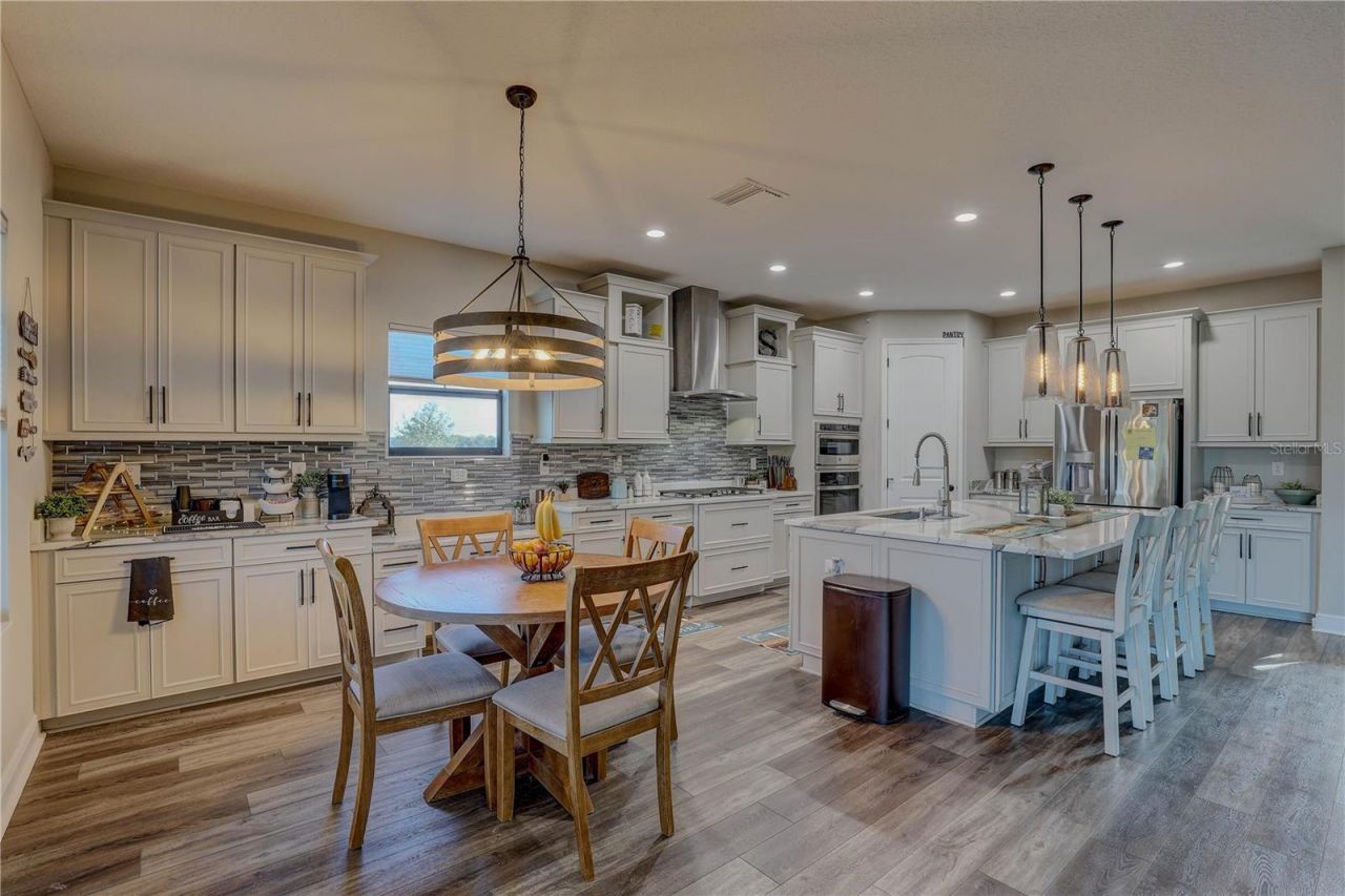 14536 Woodland Spur Drive, Lithia, FL 33547 Photo
