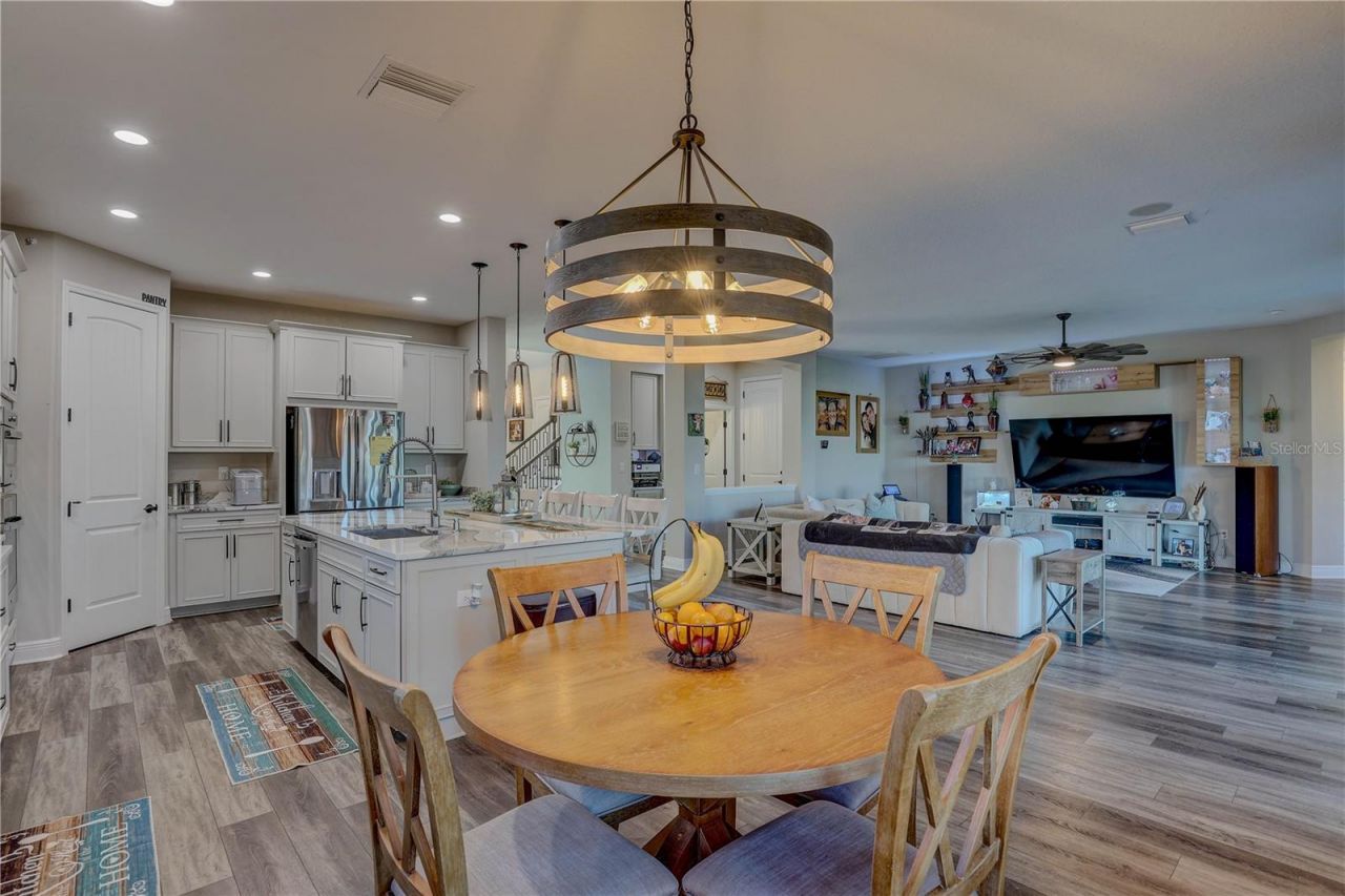 14536 Woodland Spur Drive, Lithia, FL 33547 Photo