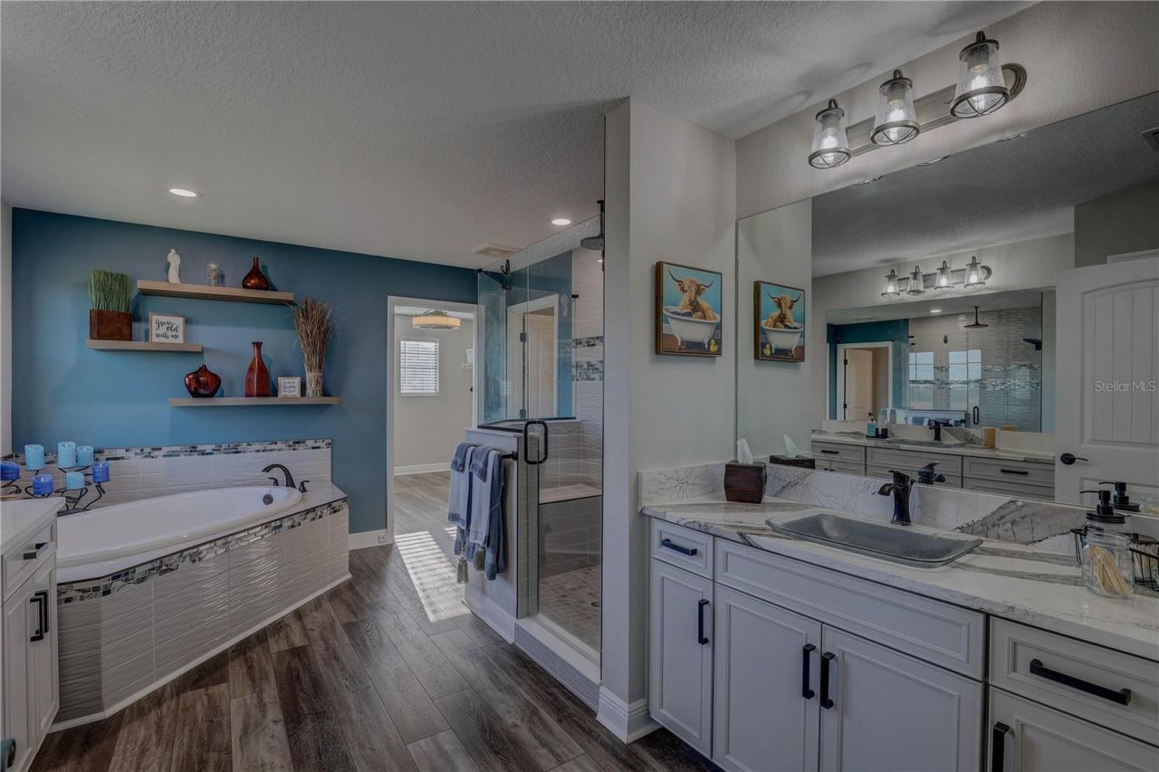 14536 Woodland Spur Drive, Lithia, FL 33547 Photo