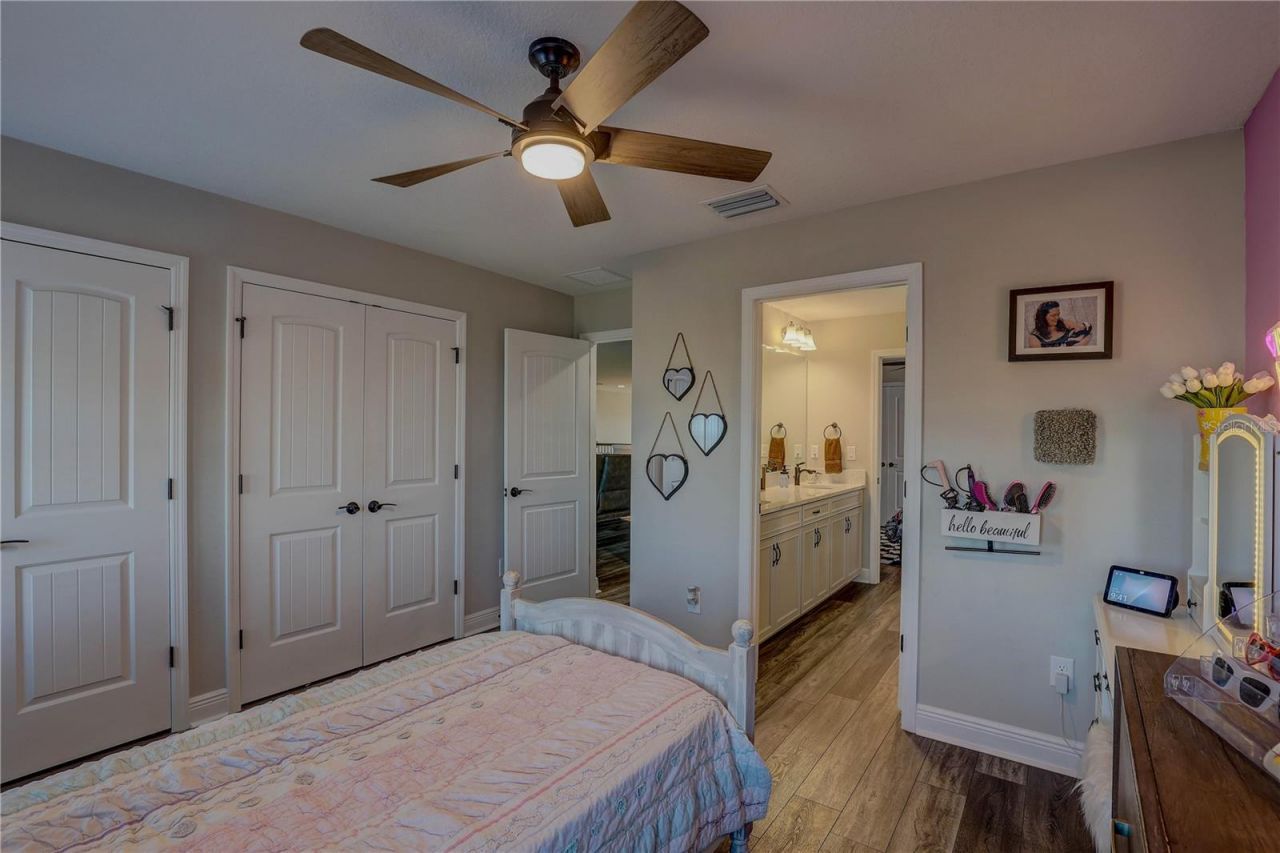 14536 Woodland Spur Drive, Lithia, FL 33547 Photo