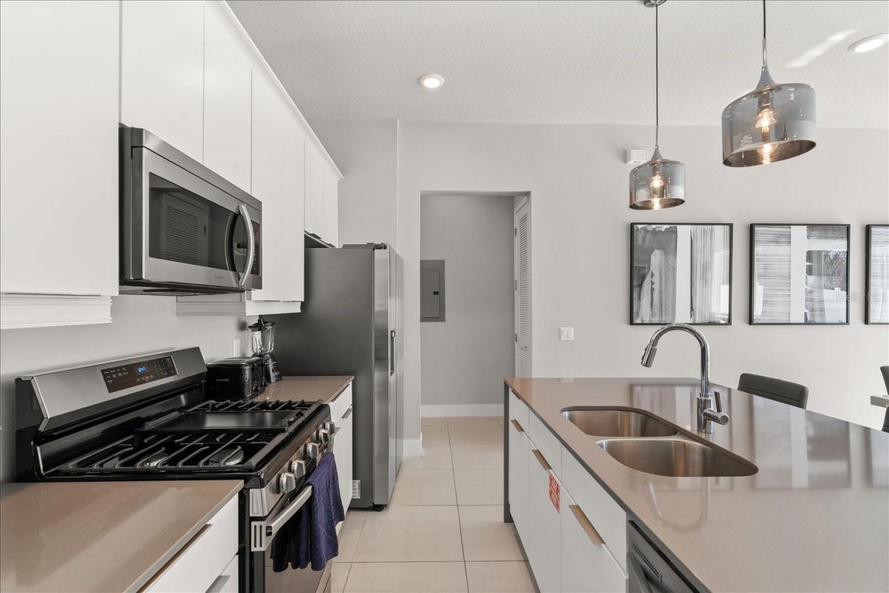 7760 Sandy Ridge Drive, Unit 102, Reunion, FL 34747 Photo
