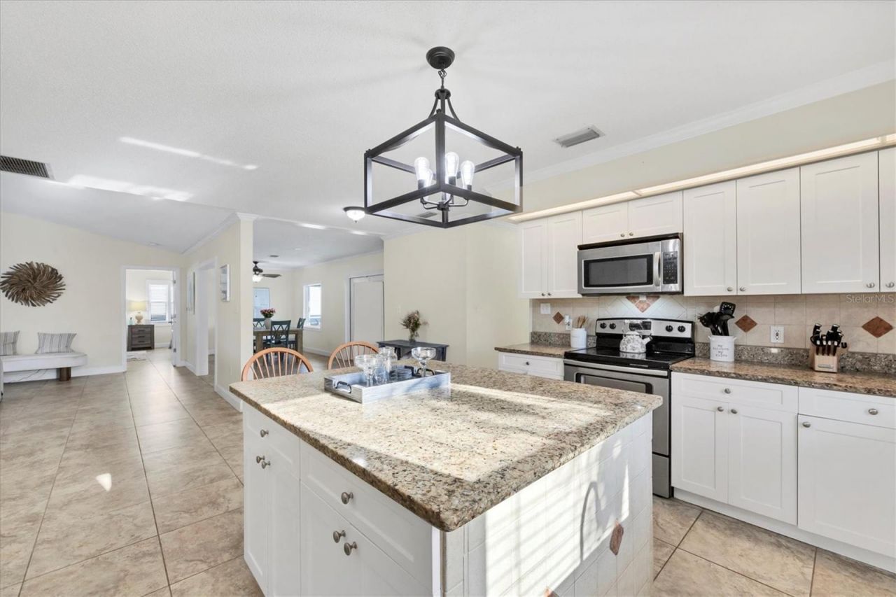 5334 San Jose Drive, Sarasota, FL 34235 Photo