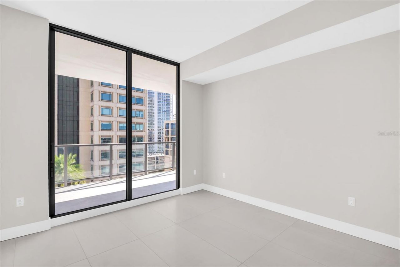 275 1st Avenue S, Unit 1104, Saint Petersburg, FL 33701 Photo