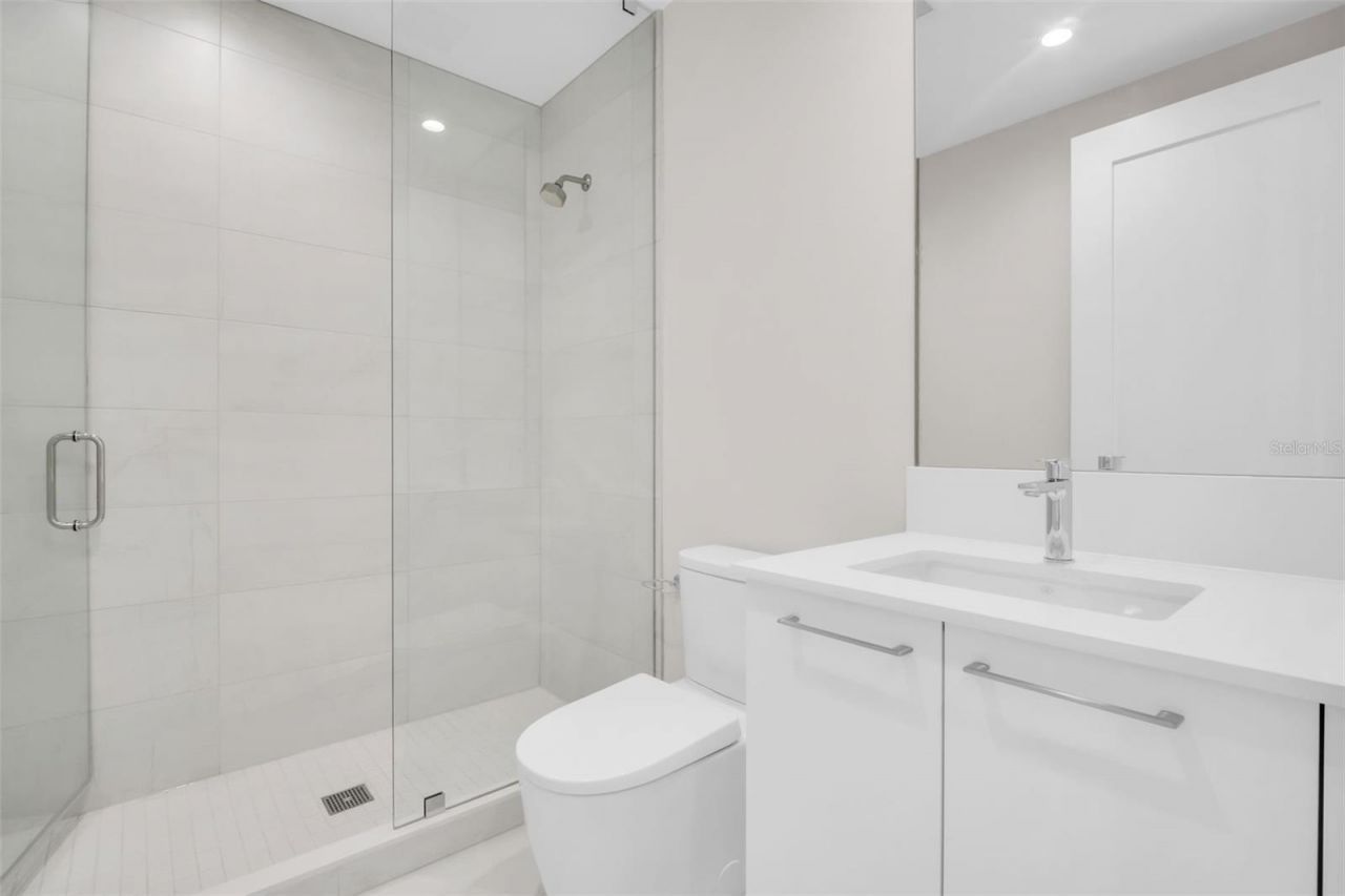 275 1st Avenue S, Unit 1104, Saint Petersburg, FL 33701 Photo