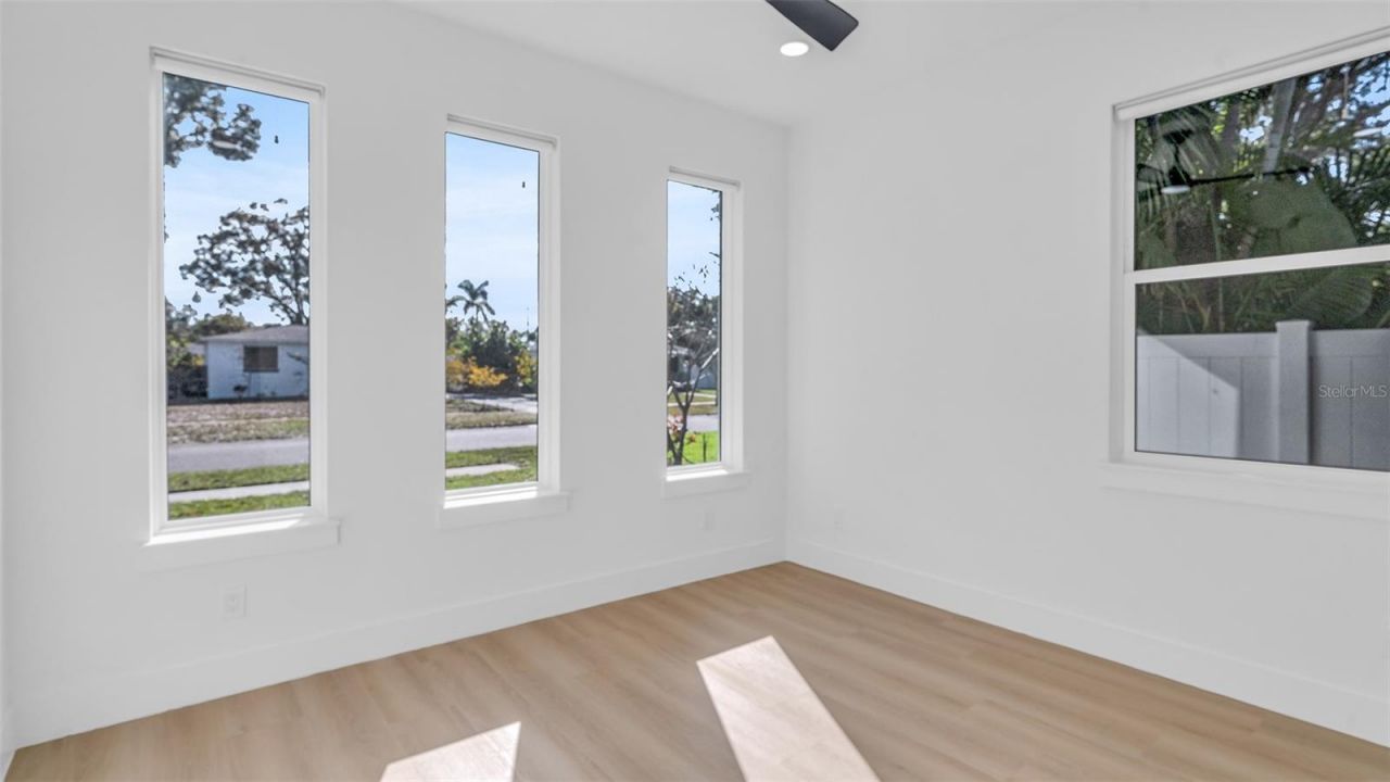 2701 35th Avenue N, Saint Petersburg, FL 33713 Photo