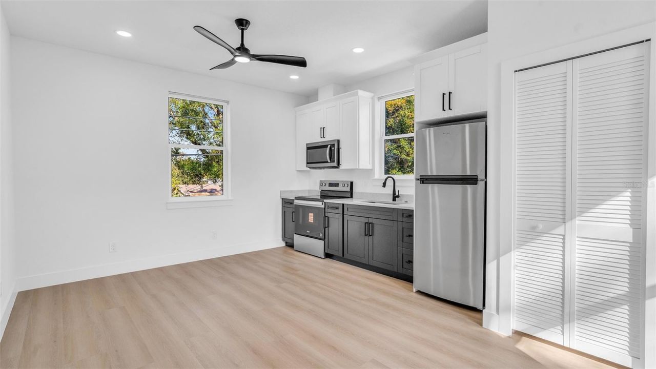 2701 35th Avenue N, Saint Petersburg, FL 33713 Photo