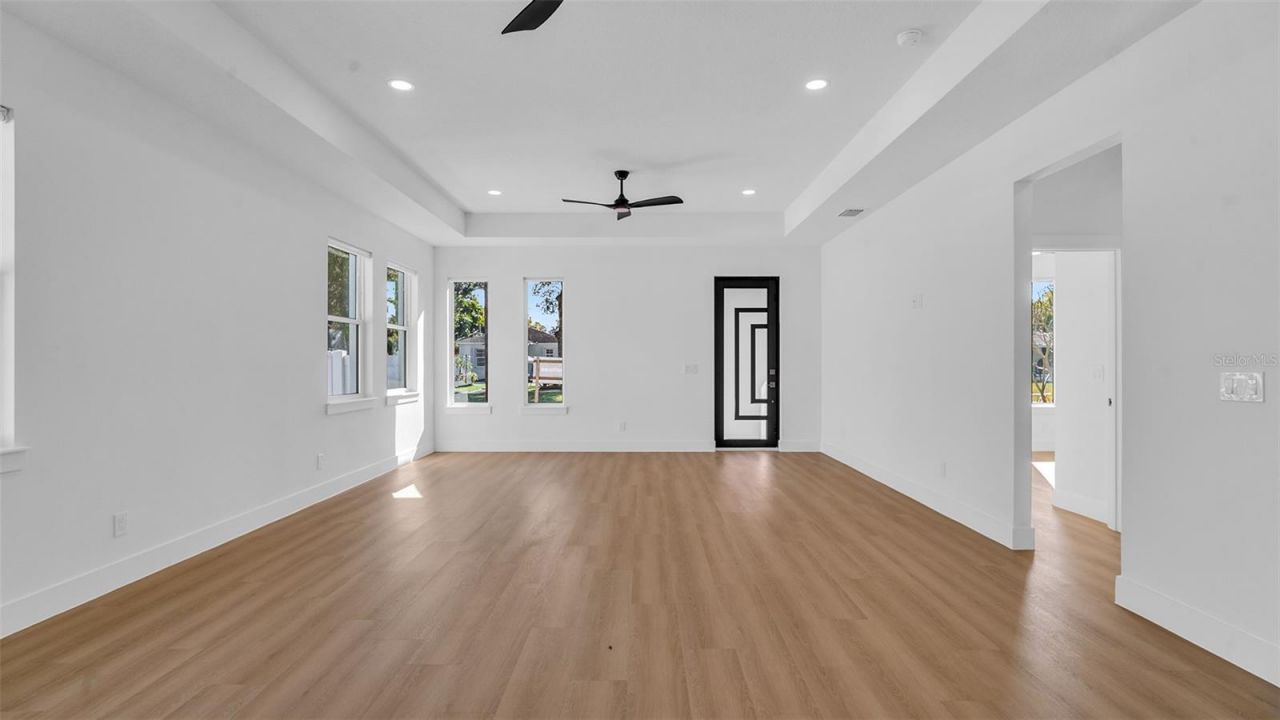 2701 35th Avenue N, Saint Petersburg, FL 33713 Photo