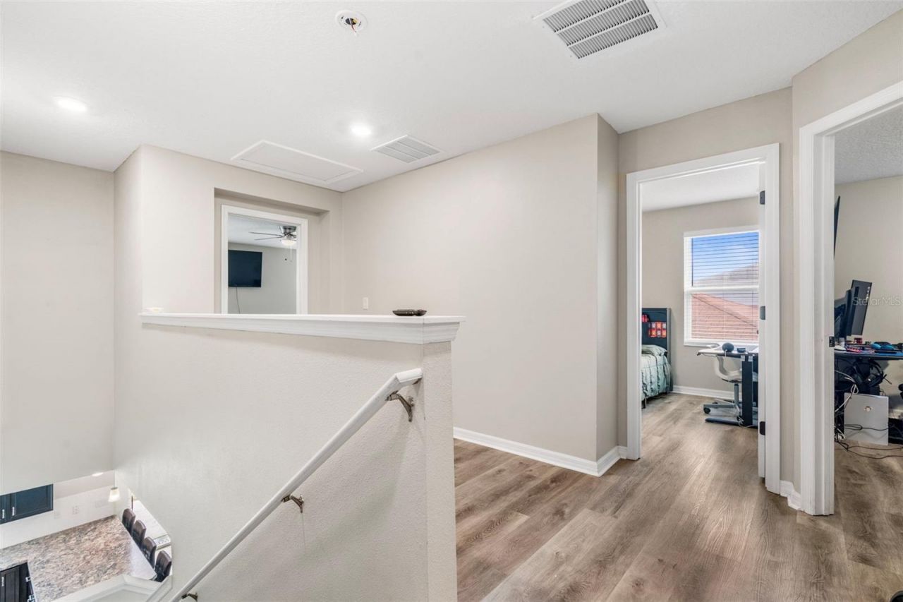 7710 Sunshine Bridge Ave, Gibsonton, FL 33534 Photo