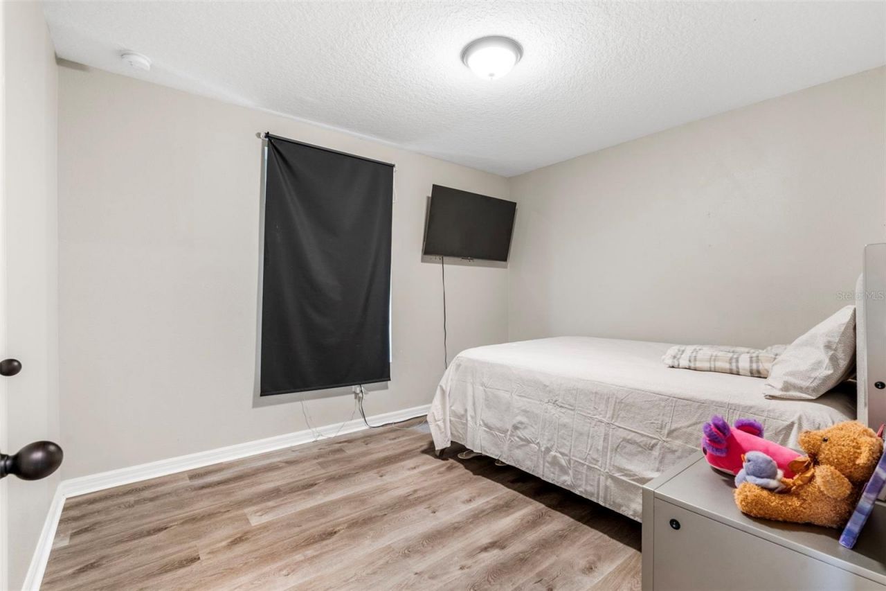 7710 Sunshine Bridge Ave, Gibsonton, FL 33534 Photo