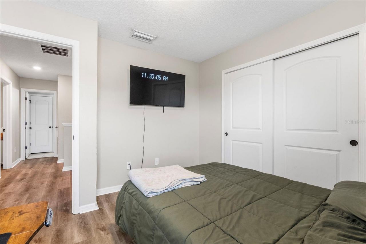 7710 Sunshine Bridge Ave, Gibsonton, FL 33534 Photo