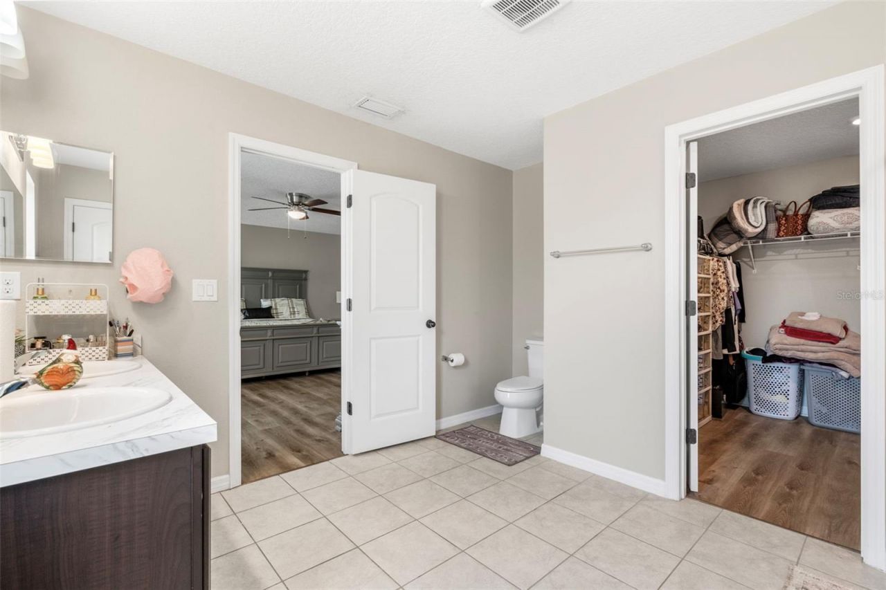 7710 Sunshine Bridge Ave, Gibsonton, FL 33534 Photo