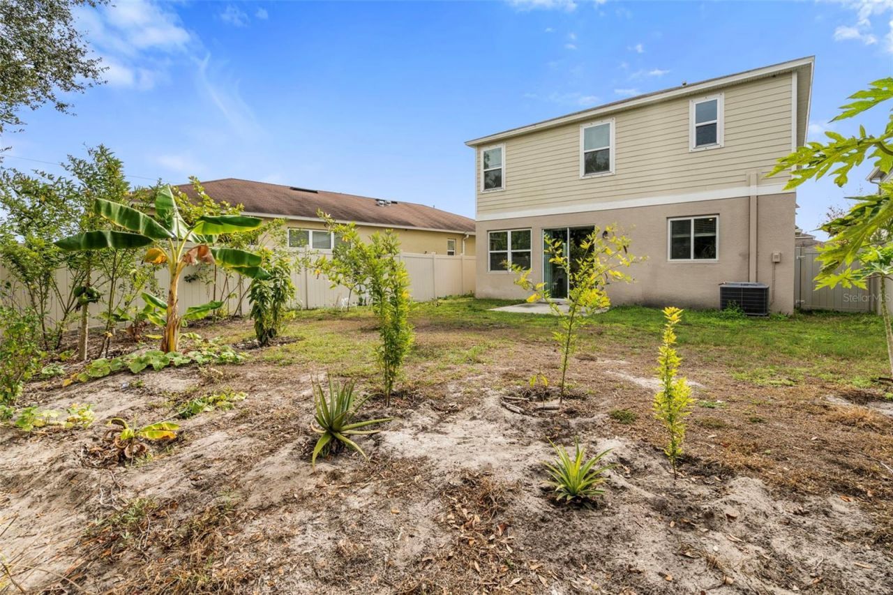 7710 Sunshine Bridge Ave, Gibsonton, FL 33534 Photo