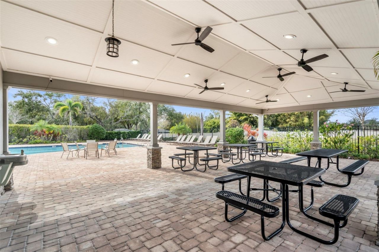 7710 Sunshine Bridge Ave, Gibsonton, FL 33534 Photo