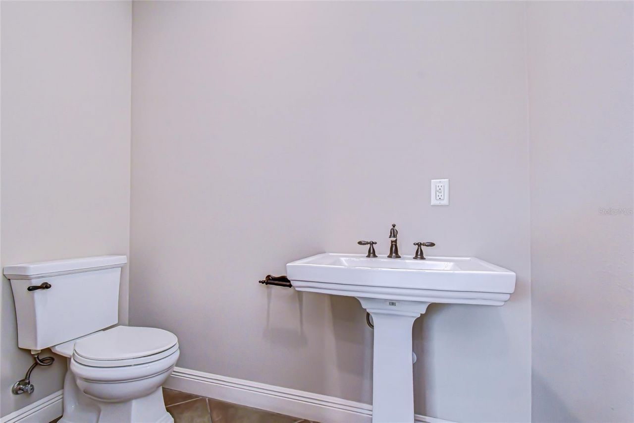 6928 W Linebaugh Avenue, Tampa, FL 33625 Photo