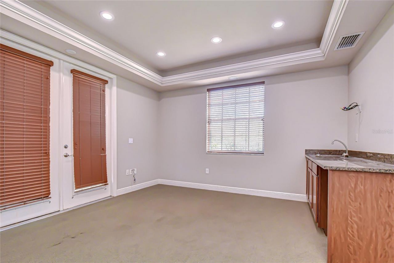 6928 W Linebaugh Avenue, Tampa, FL 33625 Photo