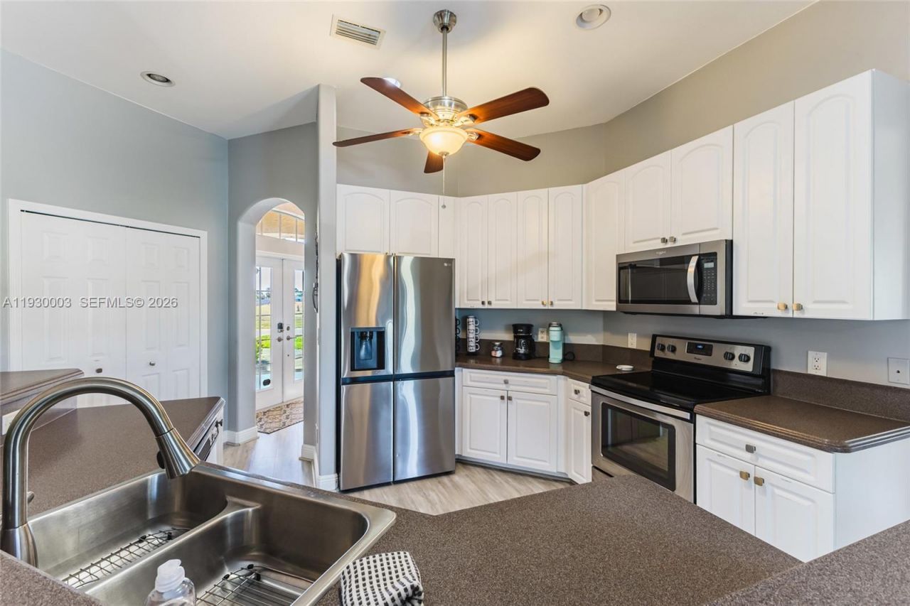 201 SW 35th Street, Cape Coral, FL 33914 Photo