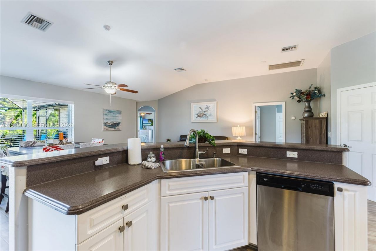 201 SW 35th Street, Cape Coral, FL 33914 Photo