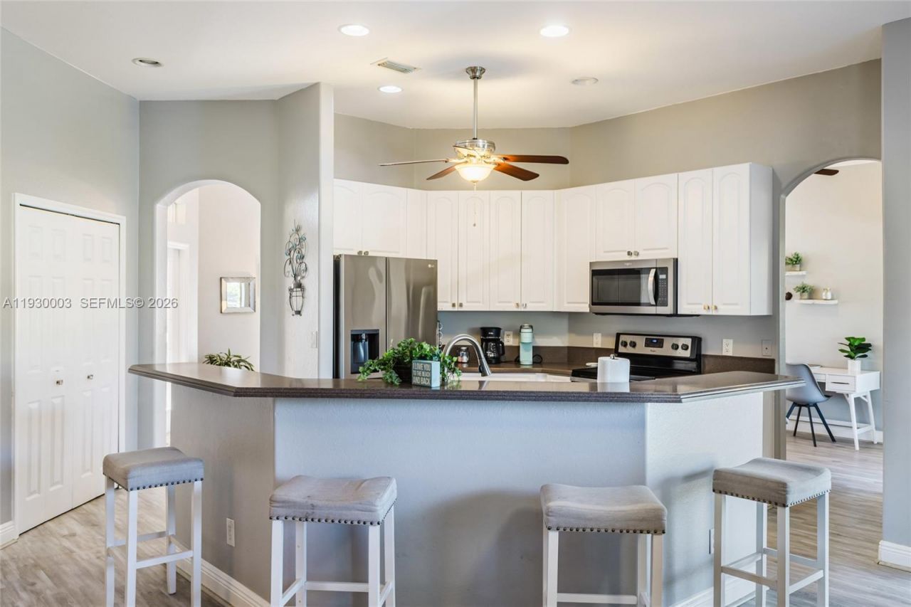 201 SW 35th Street, Cape Coral, FL 33914 Photo