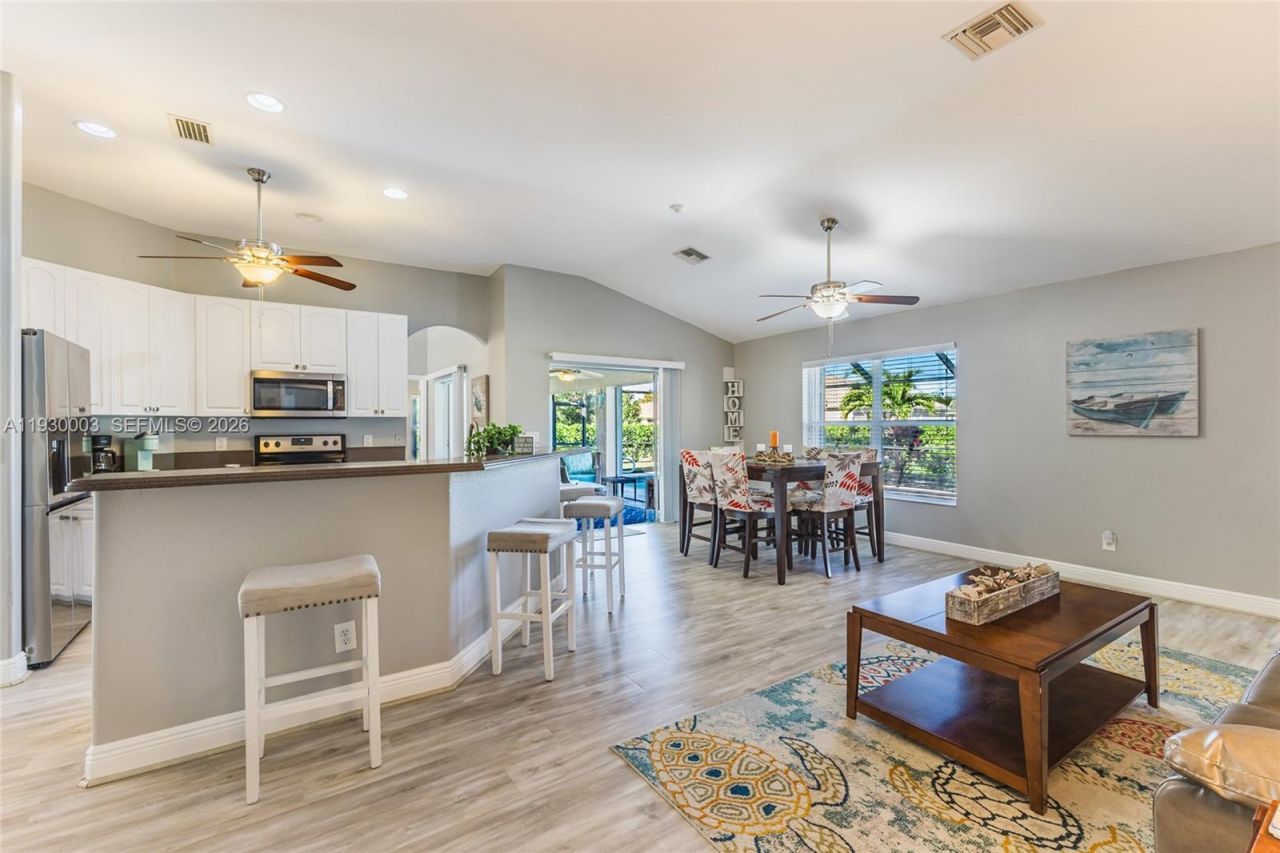 201 SW 35th Street, Cape Coral, FL 33914 Photo