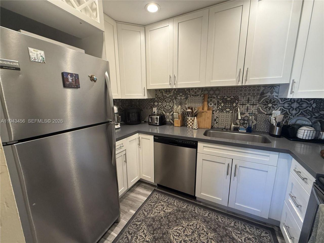 7823 Miller Dr , Unit C207, Miami, FL 33155 Photo