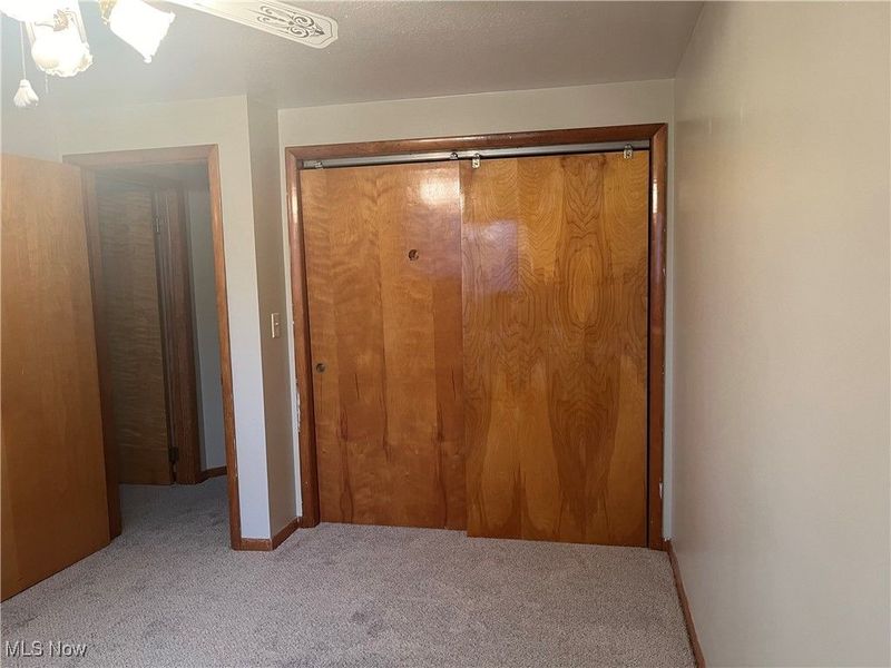 9152 Fosdick Road, Valley View, OH 44125 Photo 30