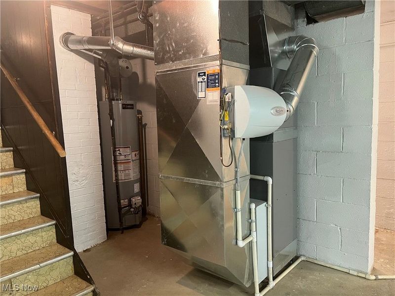 9152 Fosdick Road, Valley View, OH 44125 Photo 34