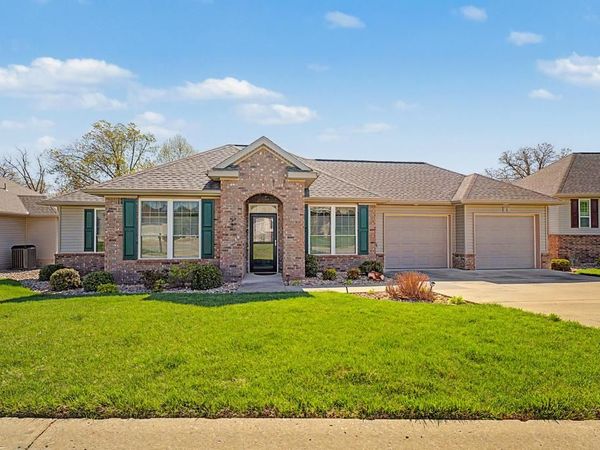 6 Parkridge Drive, Bella Vista, AR 72715
