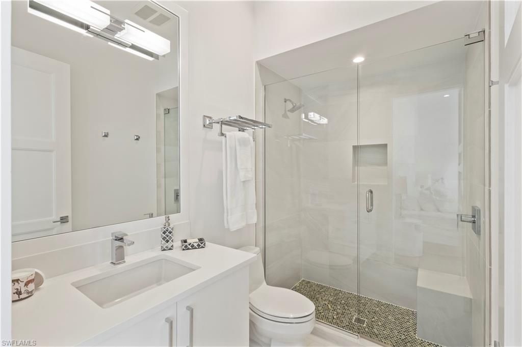 355 Banyan Blvd, Unit 2, Naples, FL 34102 Photo