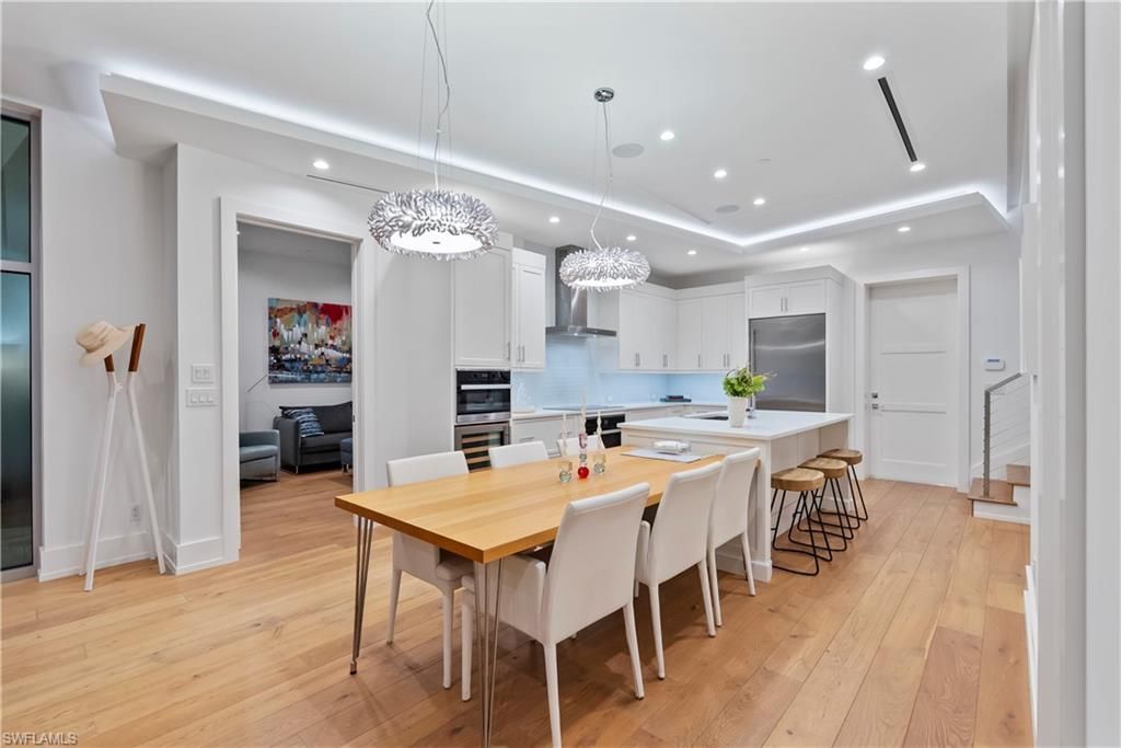 355 Banyan Blvd, Unit 2, Naples, FL 34102 Photo