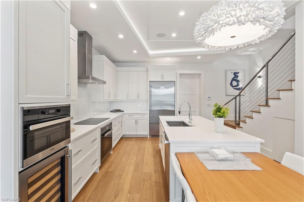 355 Banyan Blvd, Unit 2, Naples, FL 34102 Photo