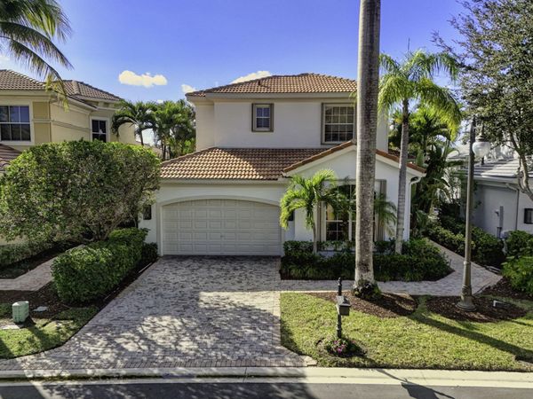 219 Andalusia Drive, Palm Beach Gardens, FL 33418
