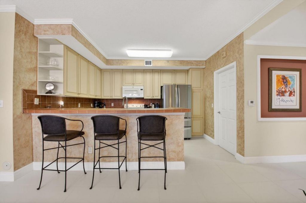 22715 Camino Del Mar, Unit 21, Boca Raton, FL 33433 Photo