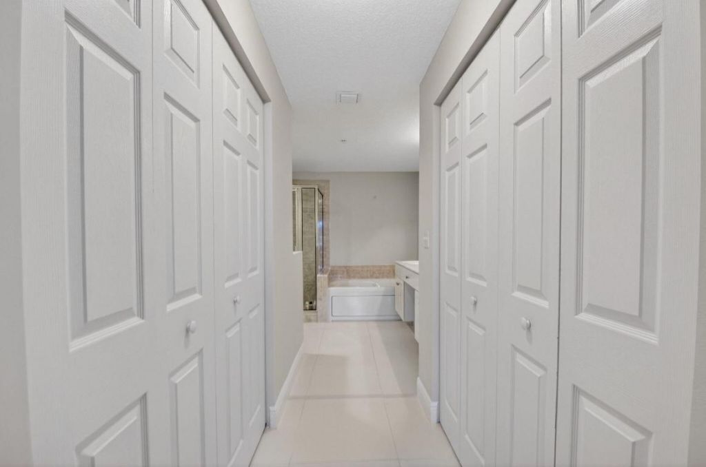 22715 Camino Del Mar, Unit 21, Boca Raton, FL 33433 Photo